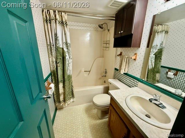 4897 Curtiss Drive, Lapeer, MI 48446 — Photo 42