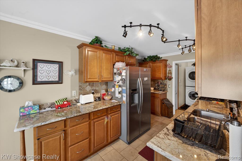 802 Red Maple Lane, Wixom, MI 48393 — Photo 15
