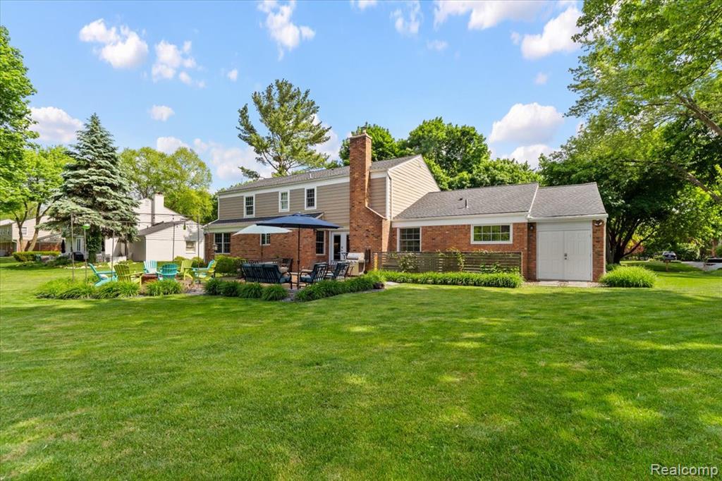 931 S Shady Hollow Circle, Bloomfield Hills, MI 48304 — Photo 44