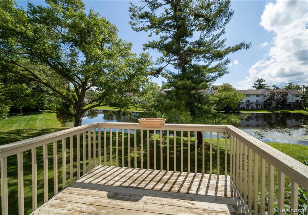 7310 Bluewater Drive, 116, Clarkston, MI 48348 — Photo 20