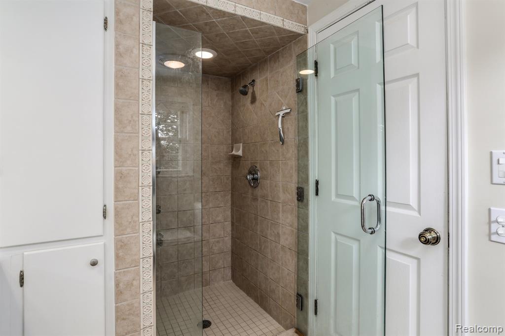 4259 WENDELL Road, West Bloomfield, MI 48323 — Photo 27