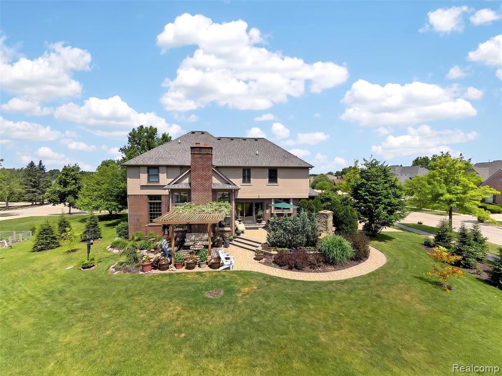 41621 Hempshire Street, Novi, MI — Photo 2