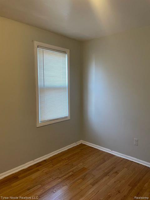 7649-7651 CURTIS Street, Detroit, MI 48221 — Photo 8