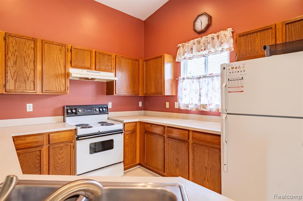 7327 HOMESTEAD Road, Ypsilanti, MI 48197 — Photo 3