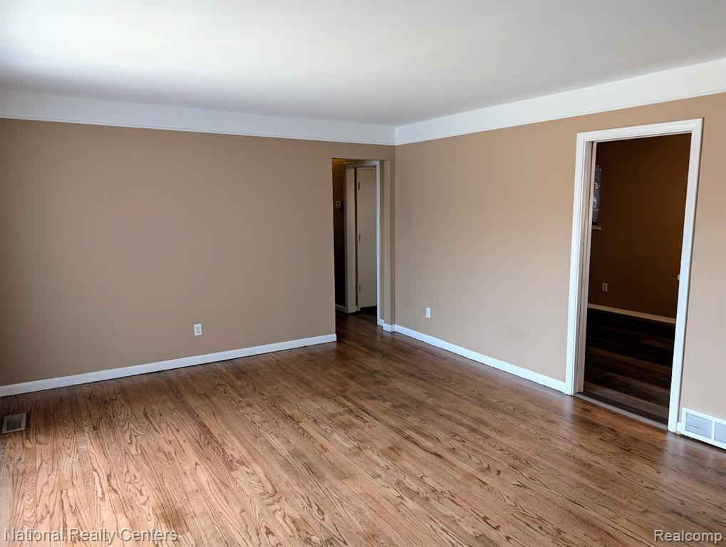 8849 Merriman Road, Livonia, MI 48150 — Photo 2