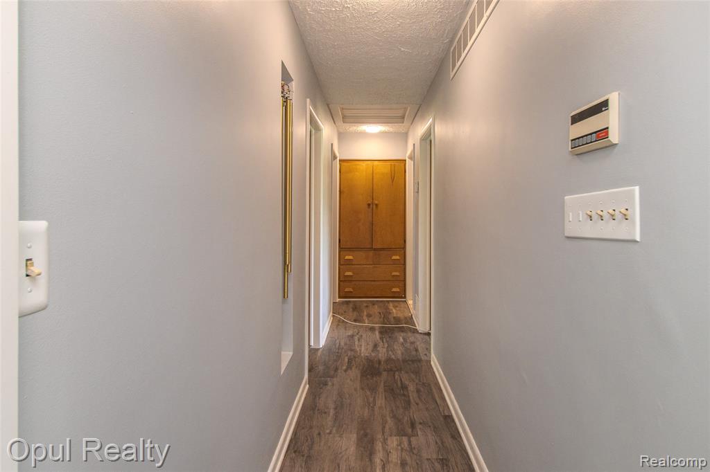 6455 Norham Road, Bloomfield Hills, MI 48301 — Photo 47