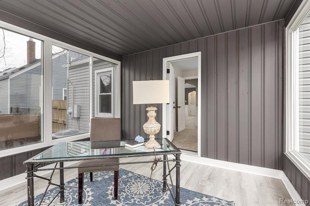 566 E BAKER Avenue, Clawson, MI — Photo 27