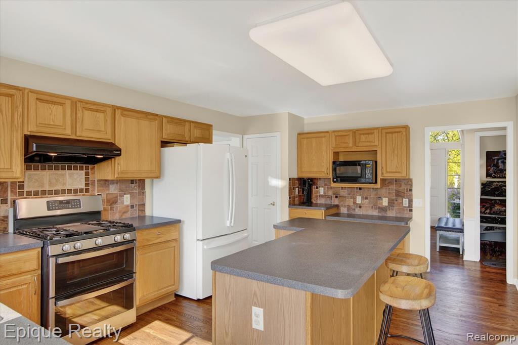 8068 Creek Bend Drive, Ypsilanti, MI 48197 — Photo 25
