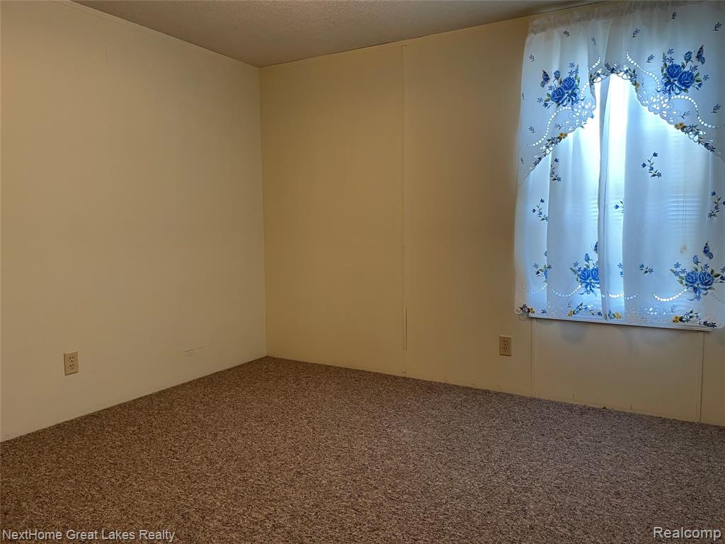 53 Bilwa Trail Trail, Swartz Creek, MI 48473 — Photo 11