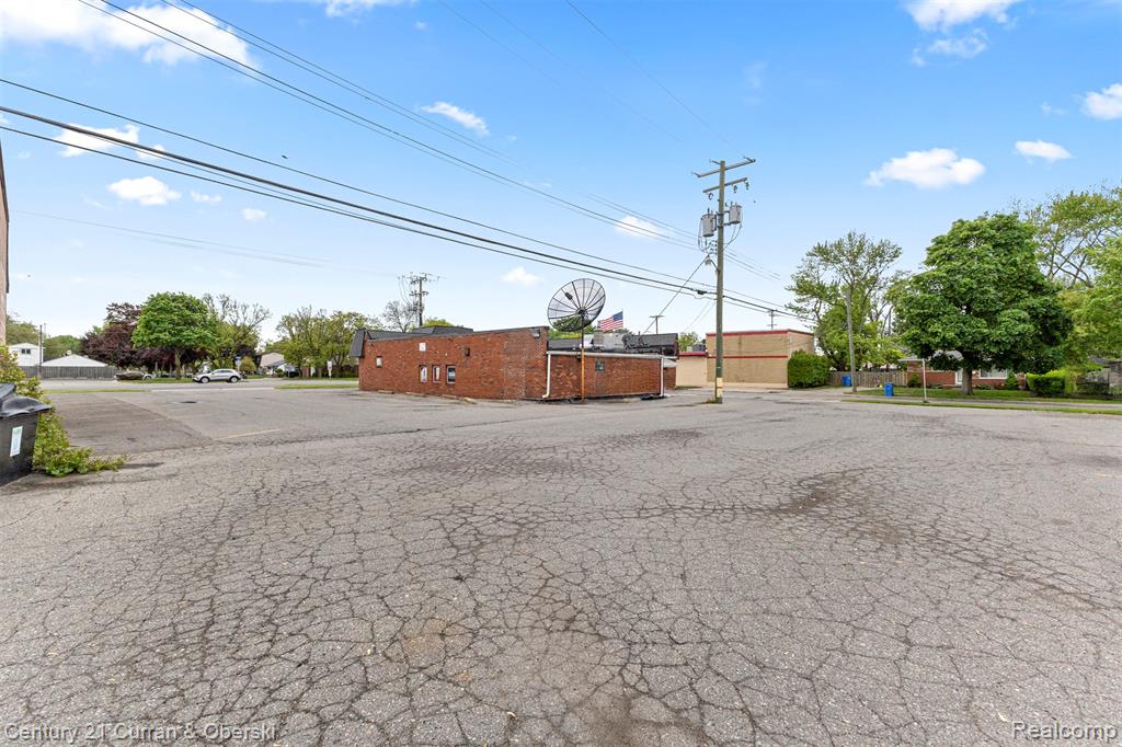 21350 Van Born Rd, Dearborn Heights, MI 48125 — Photo 8