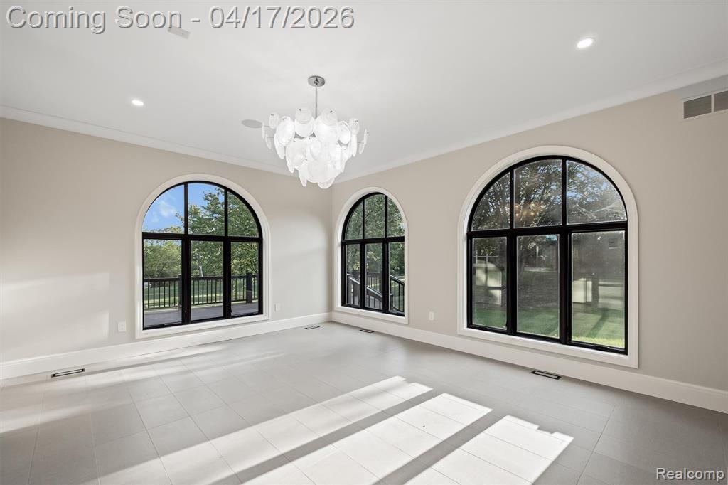 5305 Elmgate Bay Drive, Orchard Lake Village, MI 48324 — Photo 31