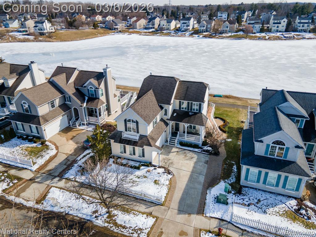 1015 Watersedge Court, Oxford, MI 48371 — Photo 3