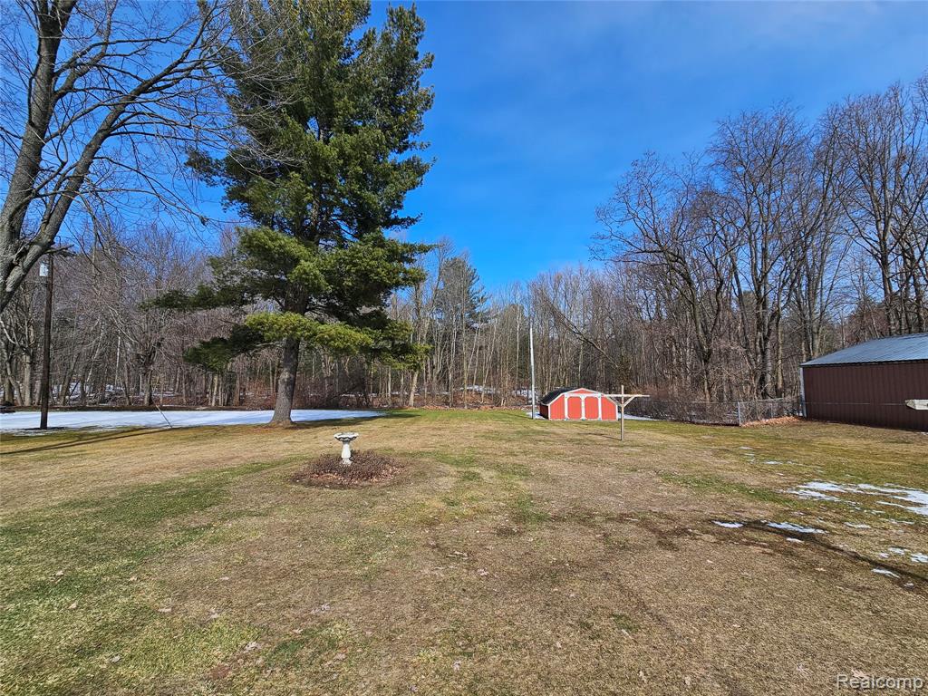 9166 Millington Road, Vassar, MI 48768 — Photo 17