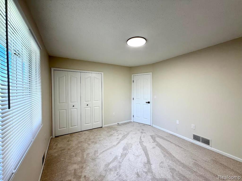 6505 POCAHONTAS Street, Westland, MI — Photo 31