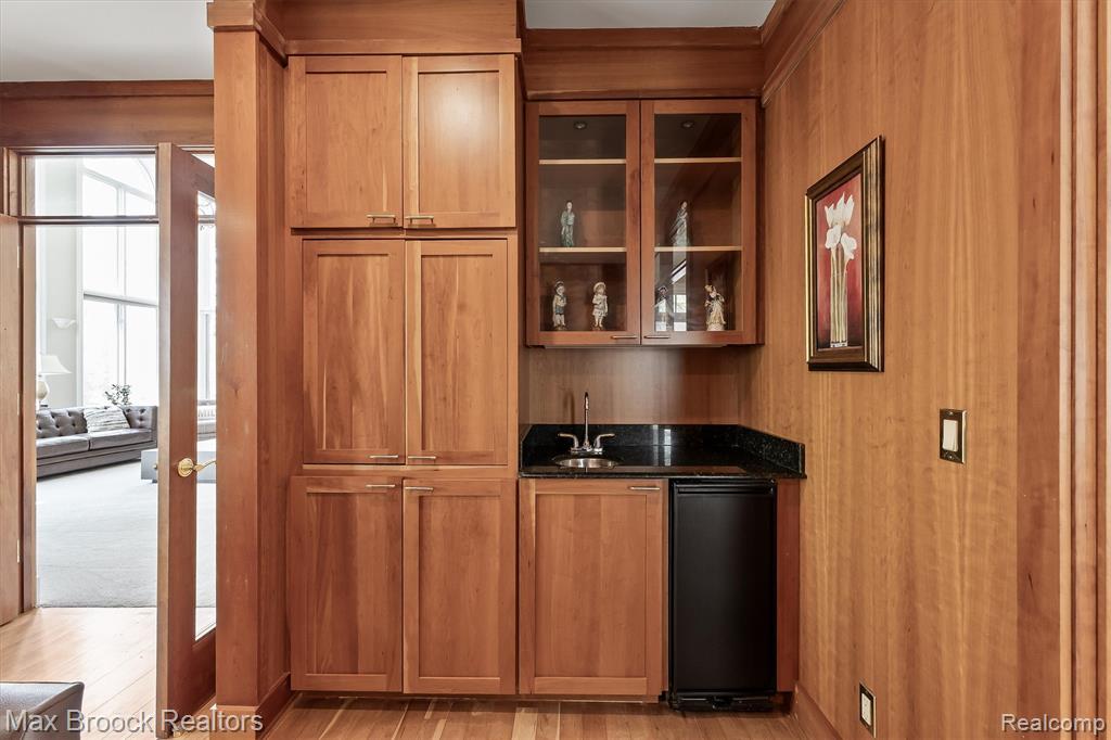 398 Shrewsbury Drive, Clarkston, MI 48348 — Photo 30