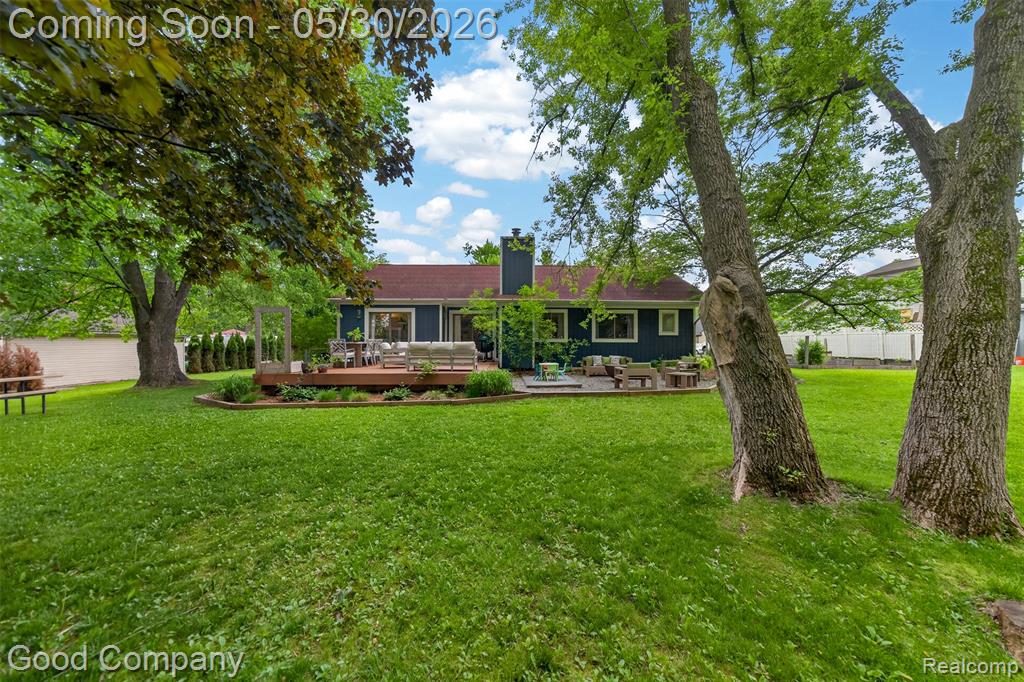 933 Gallaland Avenue, Rochester Hills, MI 48307 — Photo 32