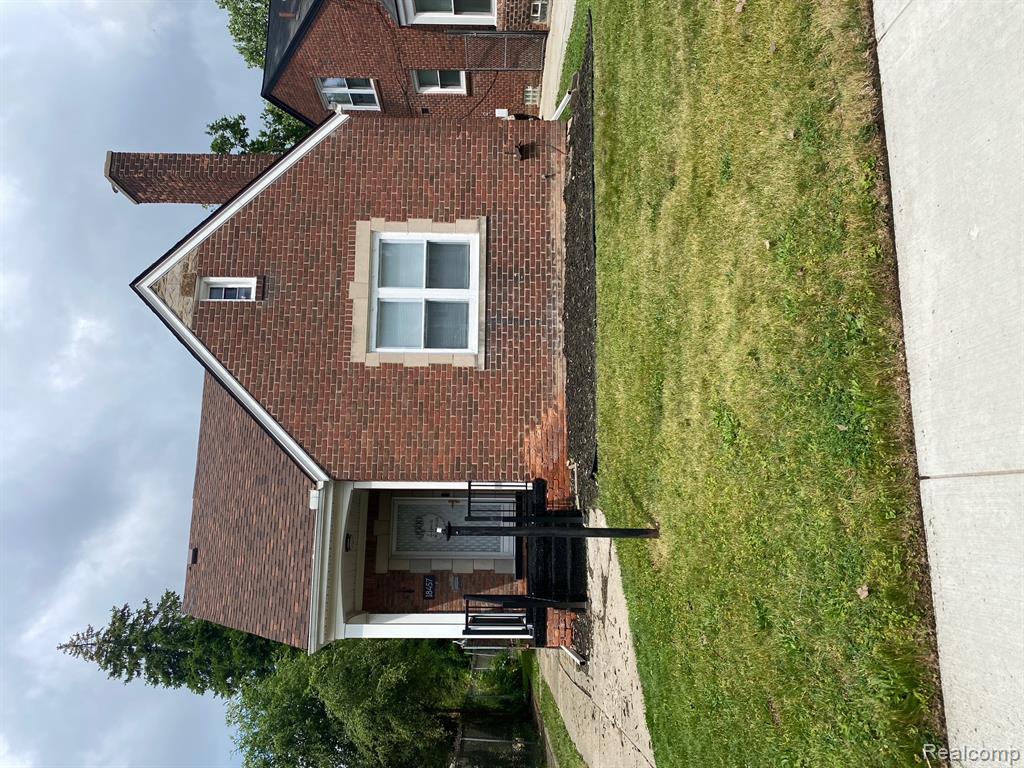 18457 Sussex Street, Detroit, MI 48235 — Photo 17