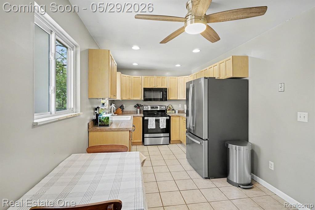 410 North Street, Holly, MI 48442 — Photo 9