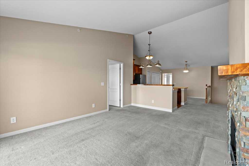3262 Johanna Ware W, Wixom, MI 48393 — Photo 9