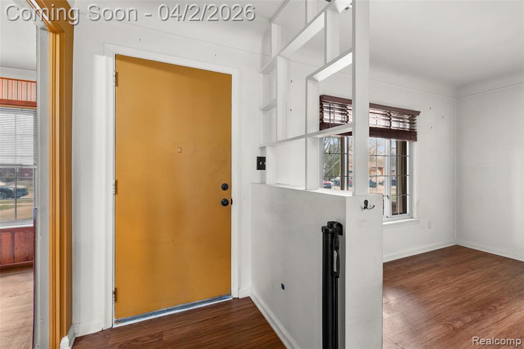 7420 Fenton Street, Dearborn Heights, MI 48127 — Photo 10