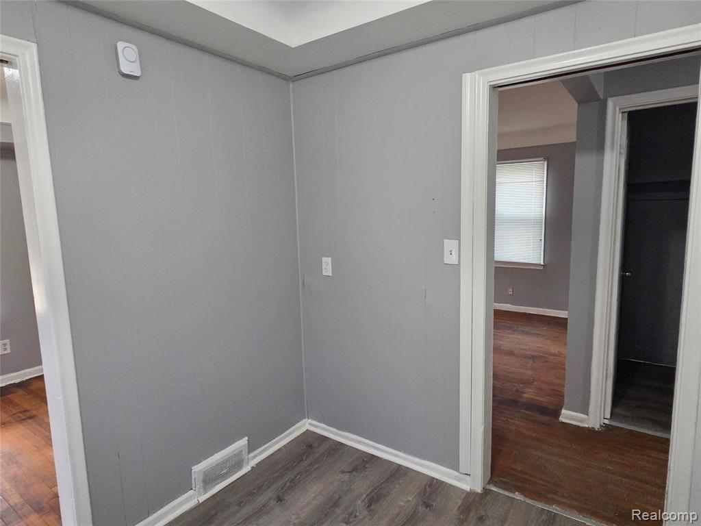 12217 Plainview Avenue, Detroit, MI 48228 — Photo 10