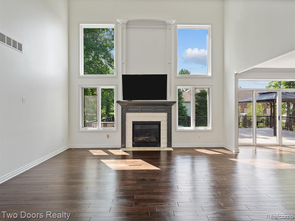 52903 Forest Grove, Shelby Twp, MI 48315 — Photo 16