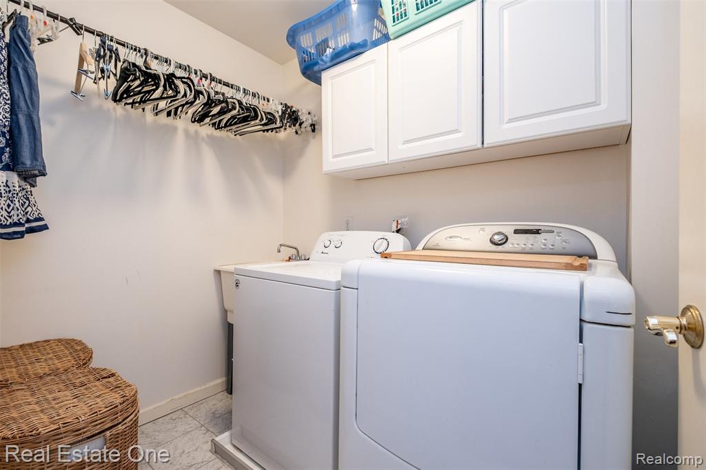 5716 Lancaster Lane, Commerce Twp, MI 48382 — Photo 44