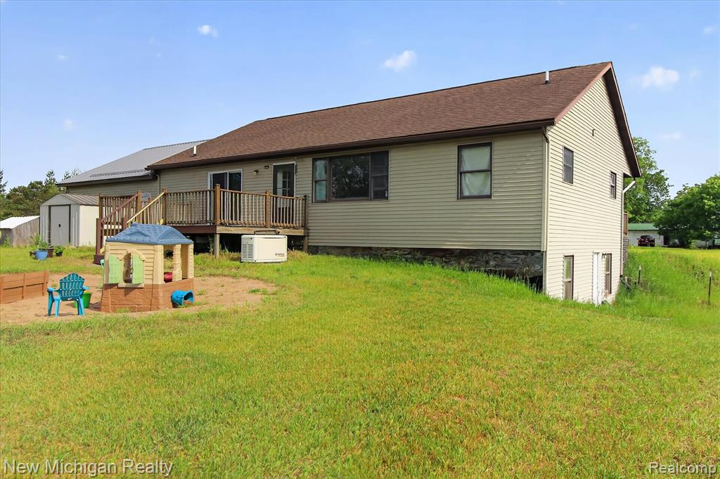 22623 11 Mile Road, Reed City, MI 49677 — Photo 41