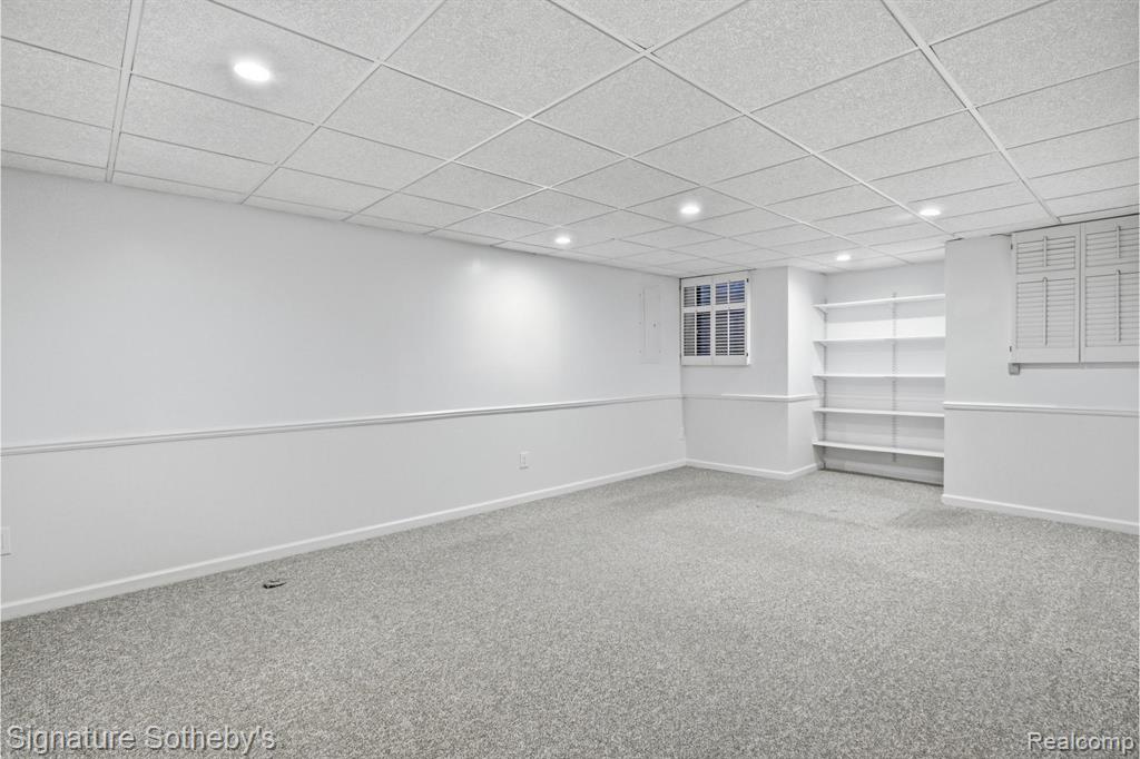 24122 Bingham Pointe Drive, 24, Bingham Farms, MI 48025 — Photo 39