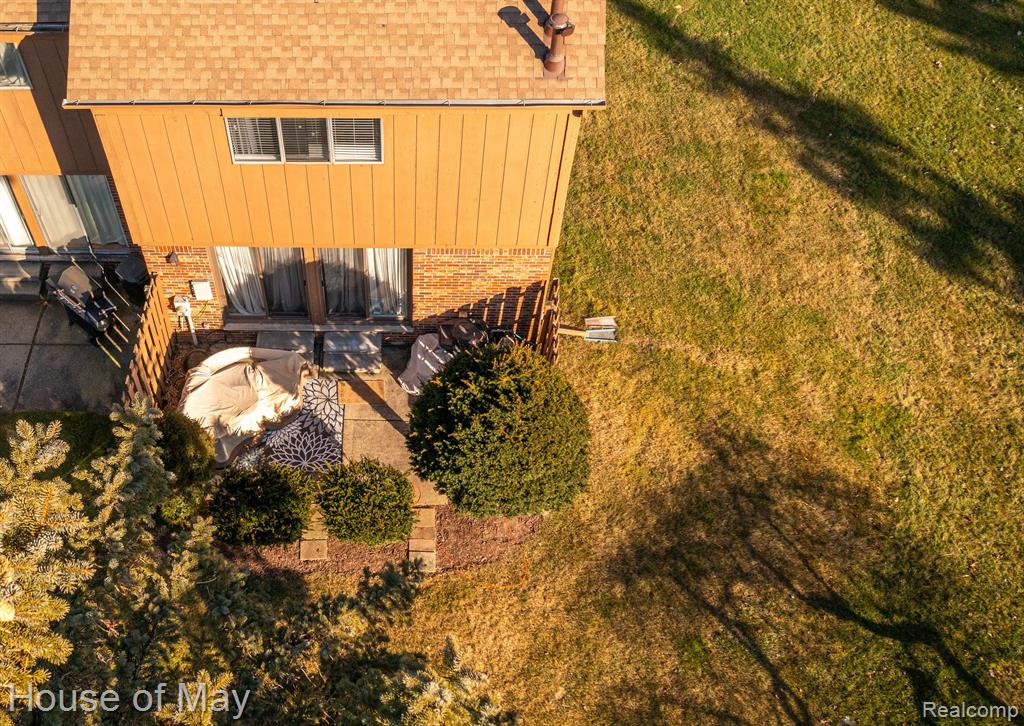 28601 REGENT N, Southfield, MI 48076 — Photo 17
