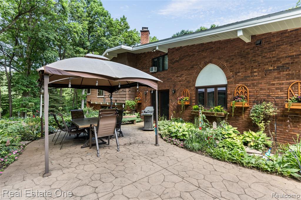 5336 Kensington Road, Brighton, MI 48114 — Photo 47