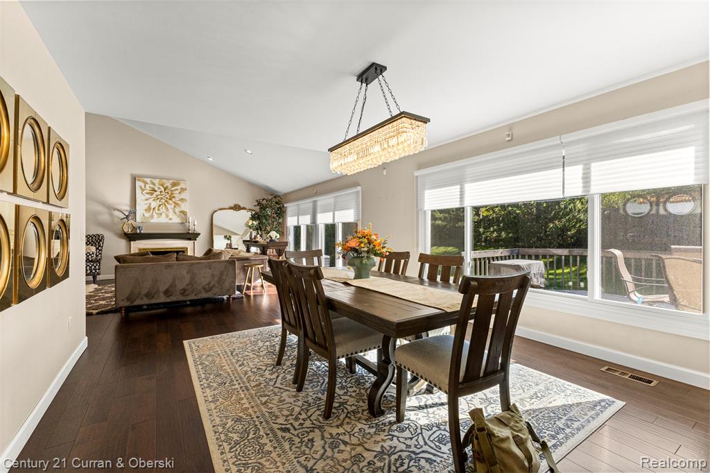 5084 Champlain Circle, West Bloomfield, MI 48323 — Photo 15