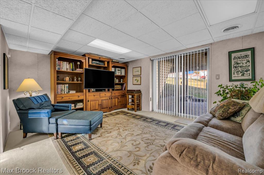 5415 Fairway Lane, West Bloomfield, MI 48323 — Photo 23