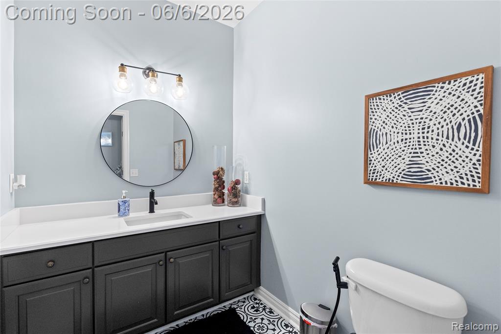 10242 Beacon Court, Grand Blanc, MI 48439 — Photo 61