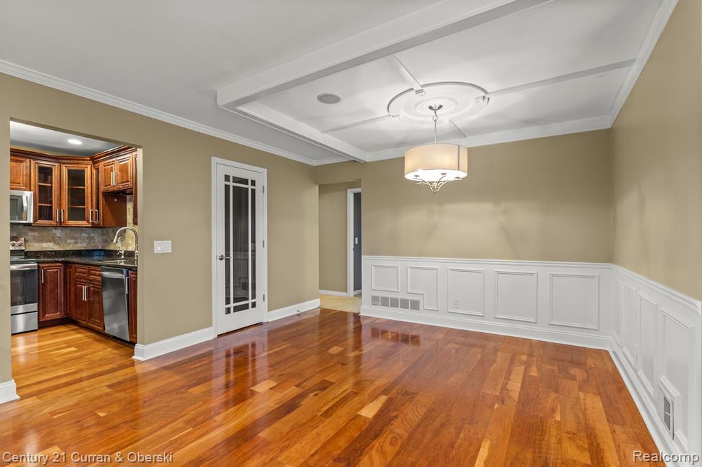 11865 SYCAMORE Drive, 31, Plymouth, MI 48170 — Photo 11