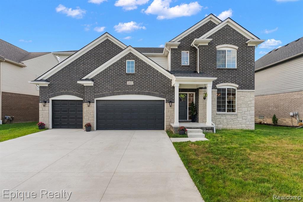 24603 CALLAWAY Drive, Macomb, MI 48042 — Photo 2