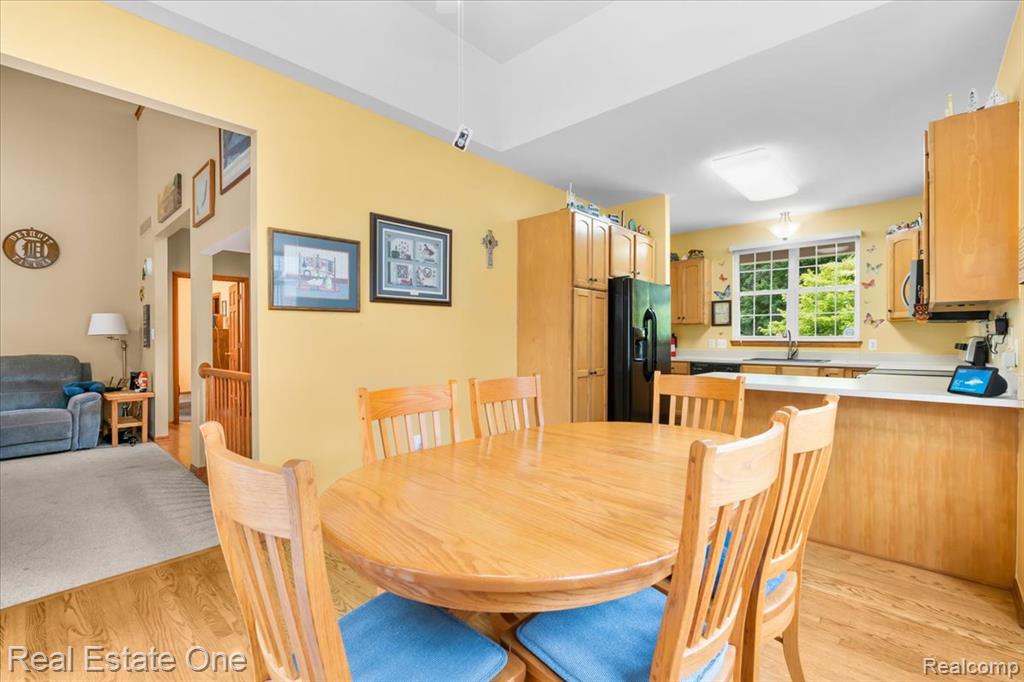 9952 Tioga Trail, Pinckney, MI 48169 — Photo 15