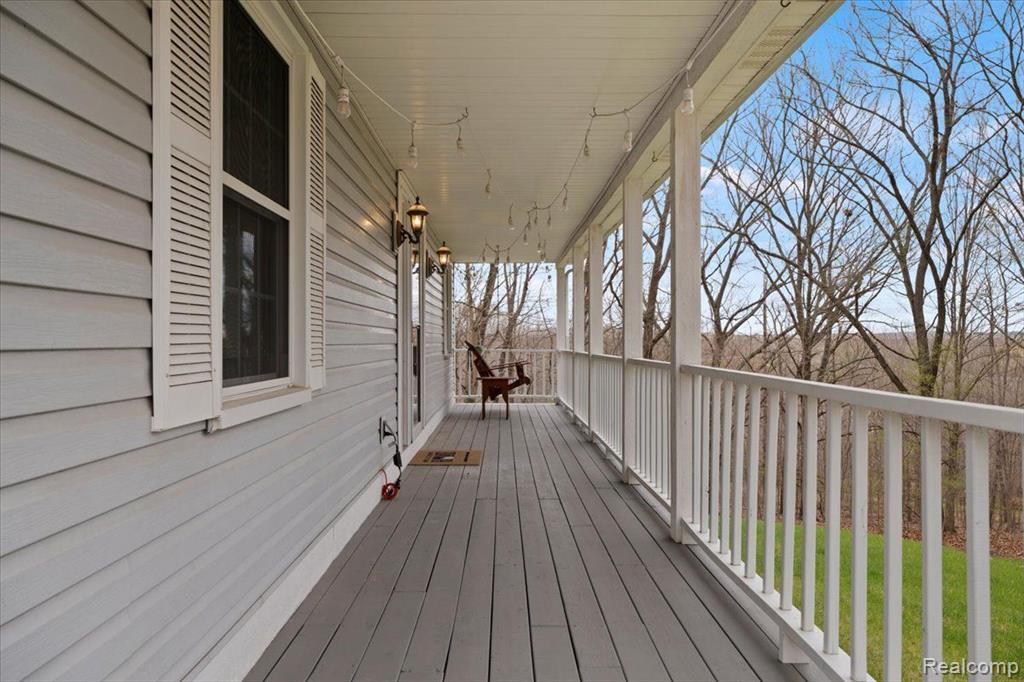 845 Rowlinson Lane, Ortonville, MI 48462 — Photo 6