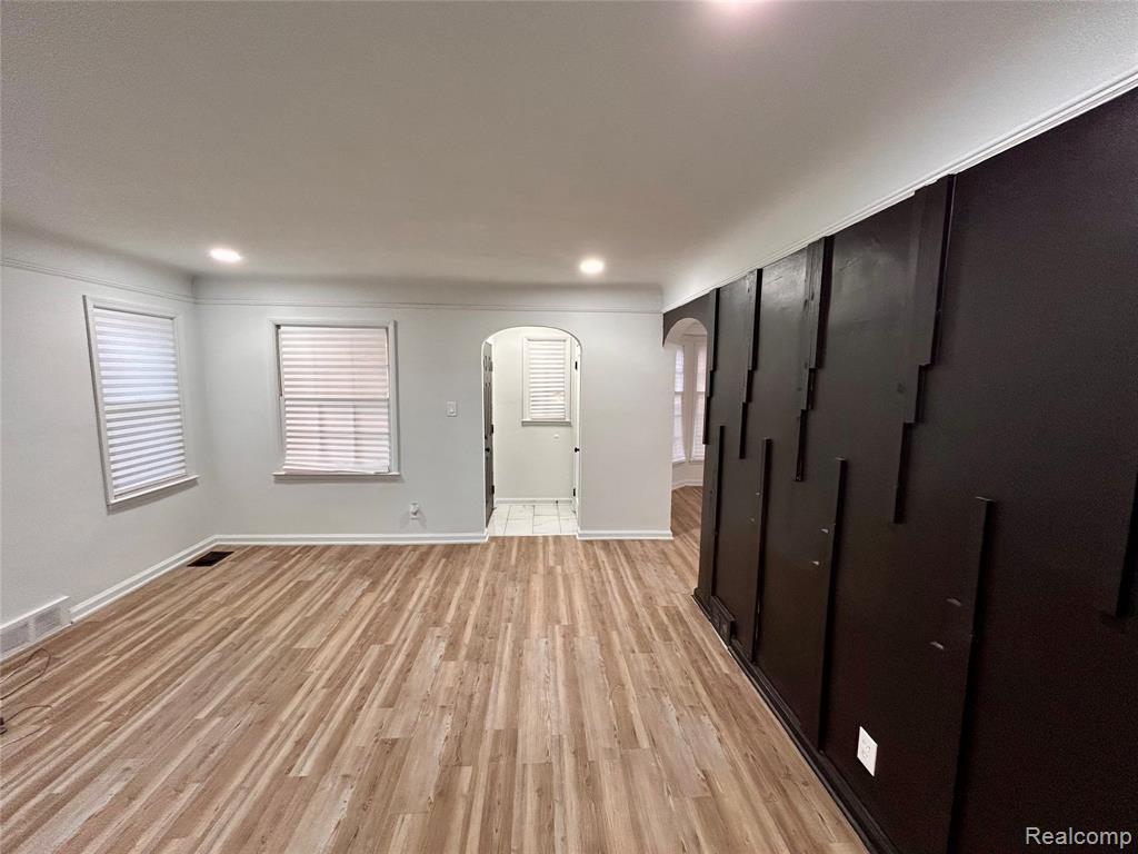 16306 Carlisle Street, Detroit, MI 48205 — Photo 20