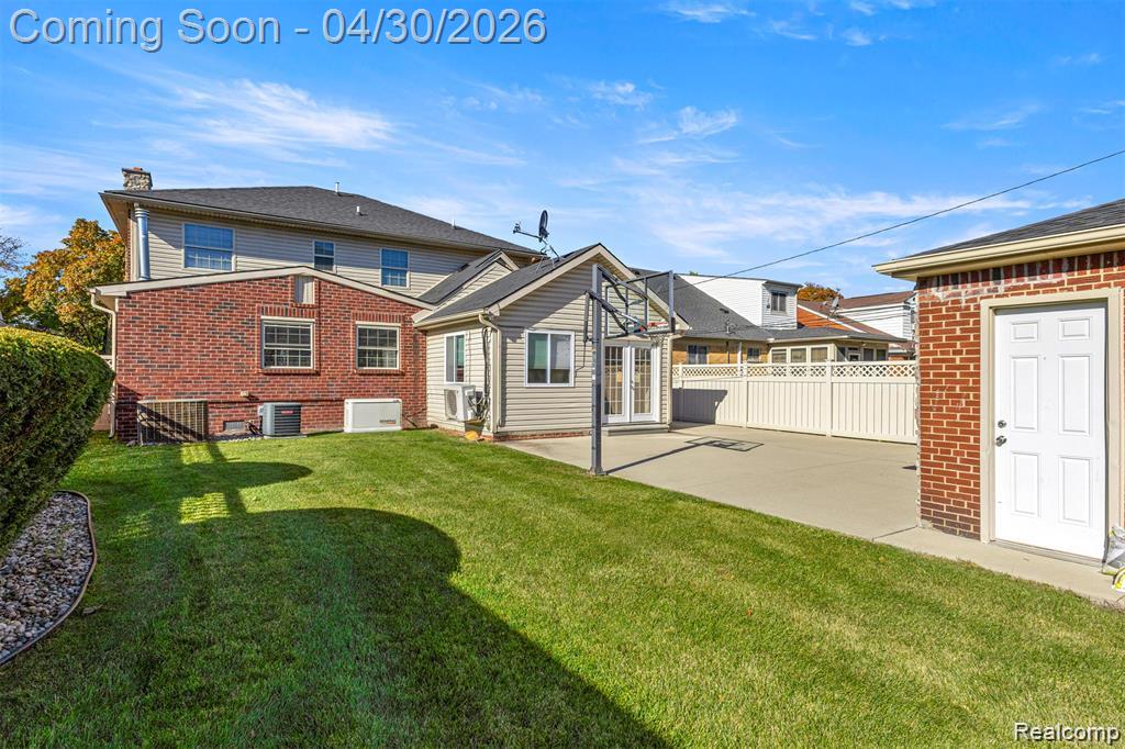 7704 Oakman Boulevard, Dearborn, MI 48126 — Photo 50