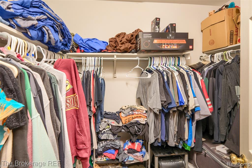 765 3rd Street, Fenton, MI 48430 — Photo 32