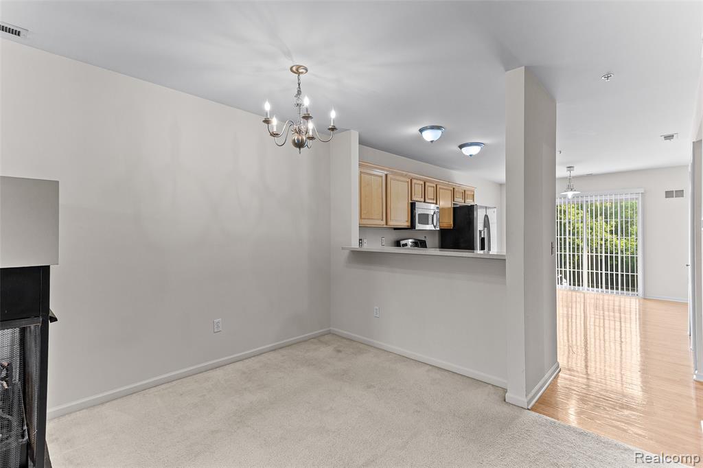 39621 SPRINGWATER Drive, Northville, MI — Photo 9