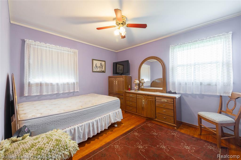 8915 Wormer Avenue, Redford, MI 48239 — Photo 12
