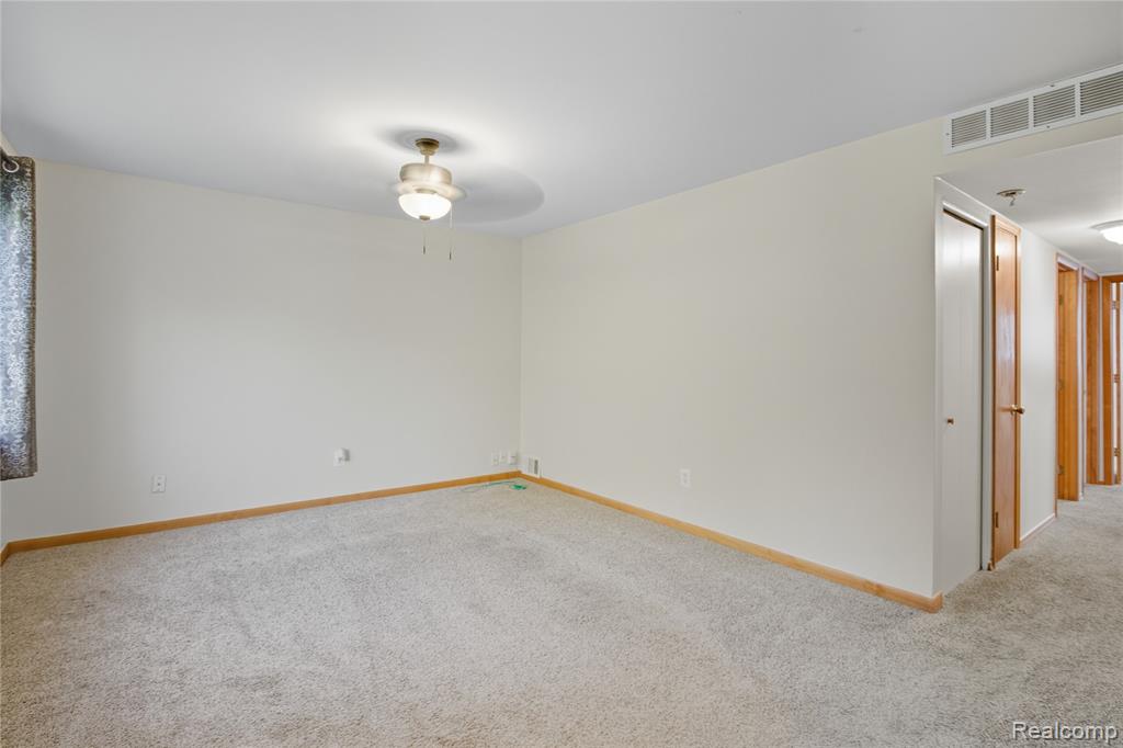 9404 Princess Street, Taylor, MI 48180 — Photo 4