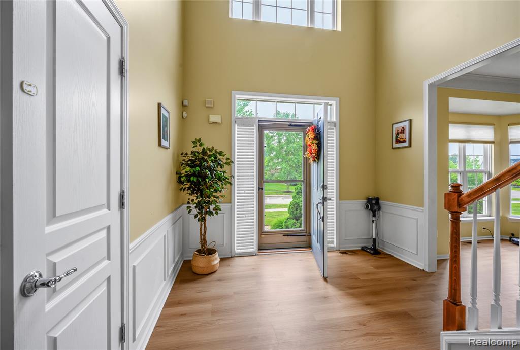50490 Black Horse Lane, Canton, MI 48188 — Photo 2