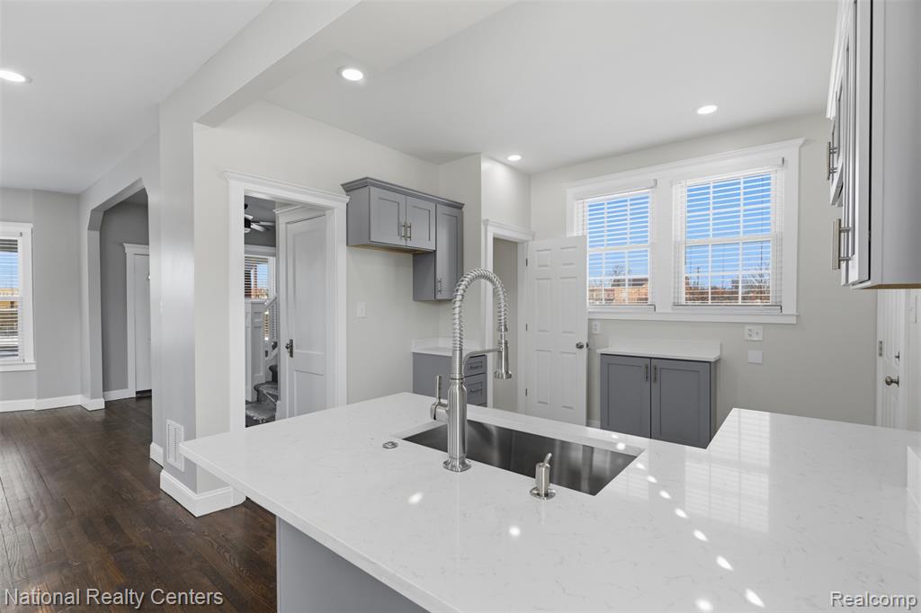 4497 Vancouver Street, Detroit, MI 48204 — Photo 10