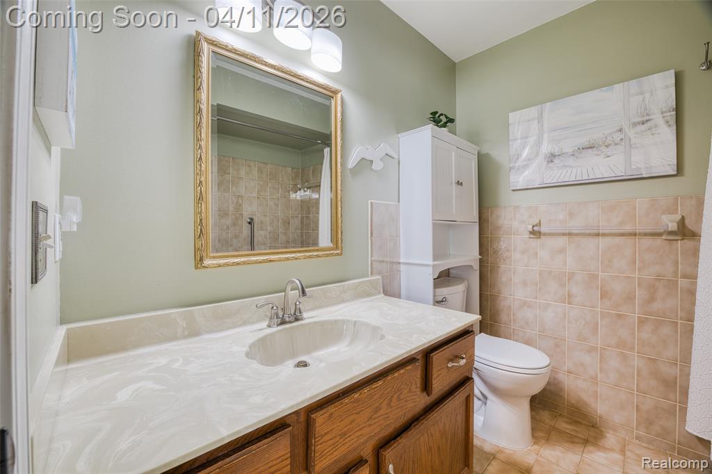 24615 Park Terrace Drive, Harrison Township, MI — Photo 4