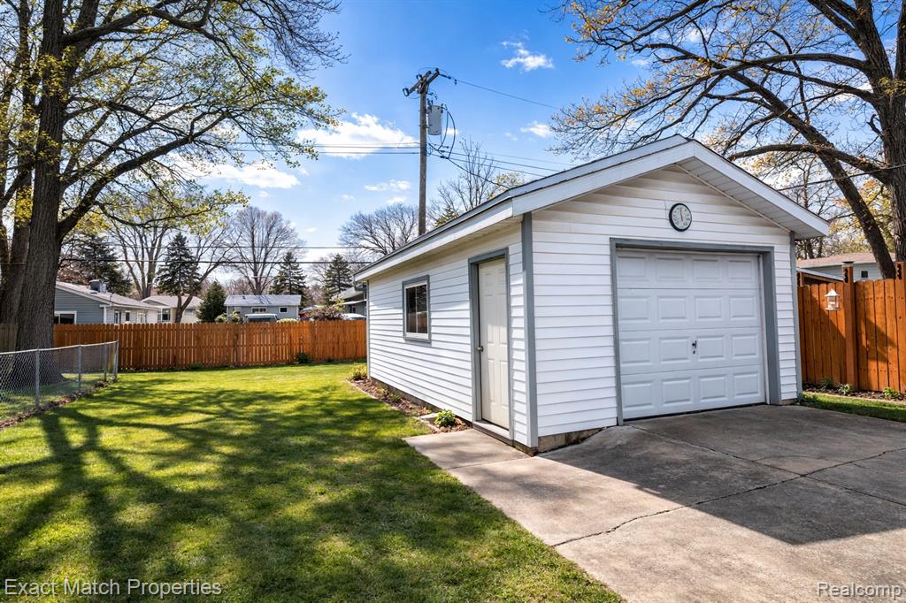 102 E Cornell Avenue, Pontiac, MI 48340 — Photo 4