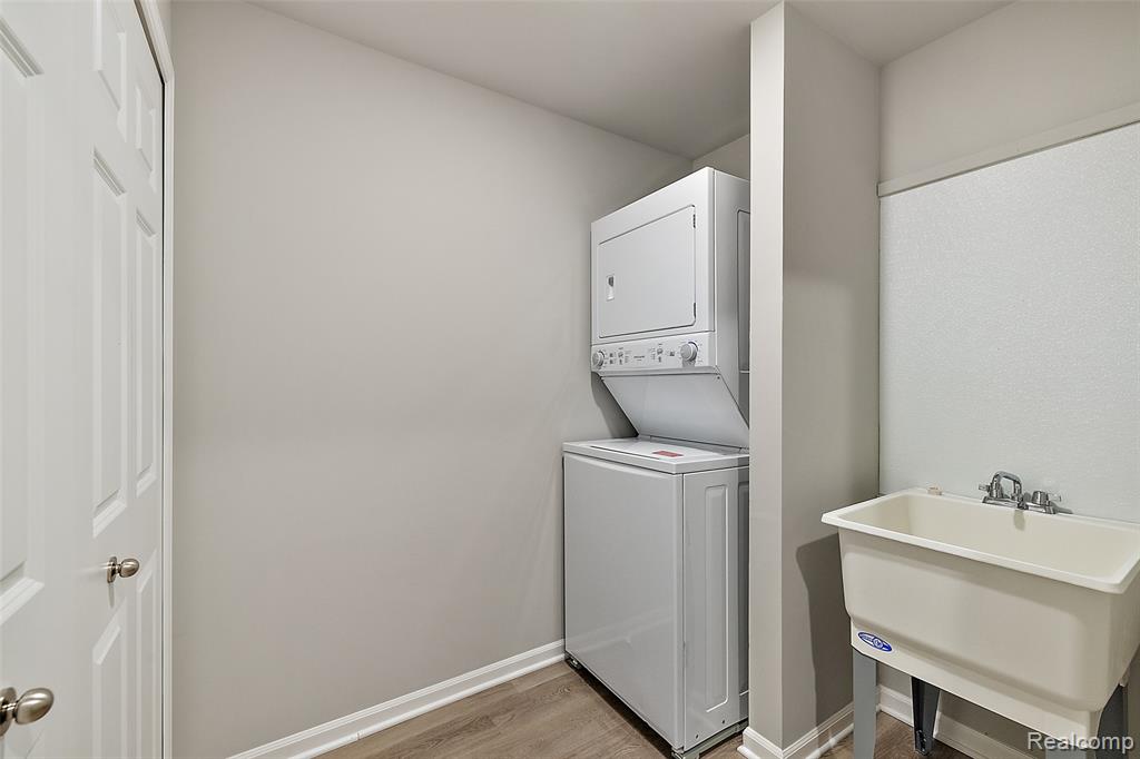 51412 Marlin Drive, New Baltimore, MI — Photo 26