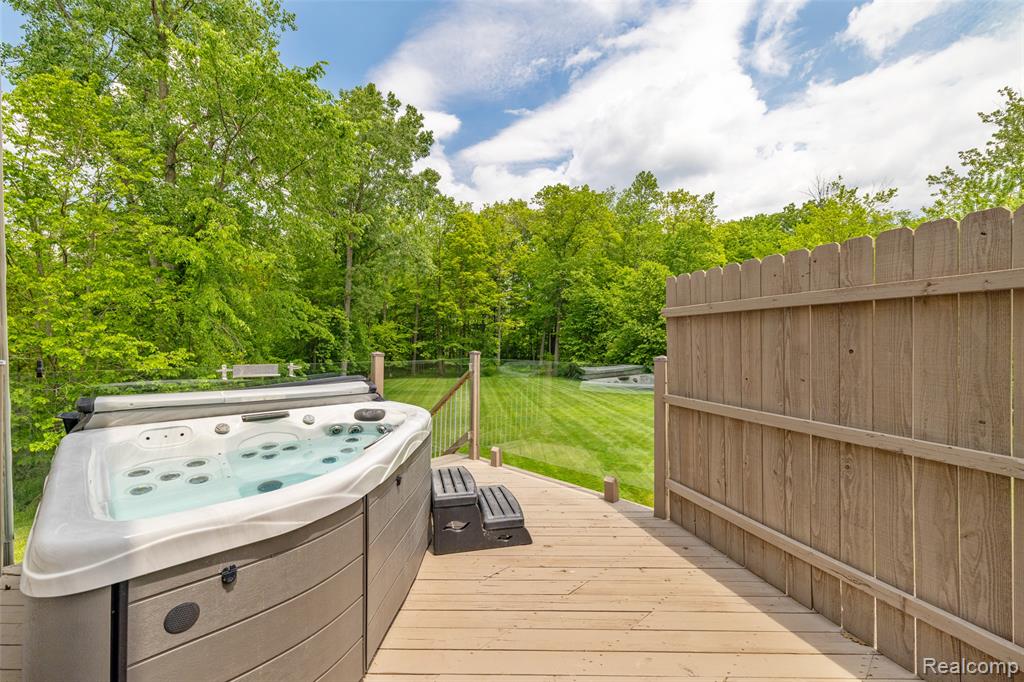 4230 Mill Lake Road, Lake Orion, MI — Photo 29